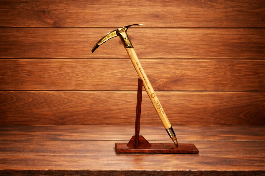 Summit Solution Founder Gurung Honored with Korea’s Prestigious Golden Ice Axe Award